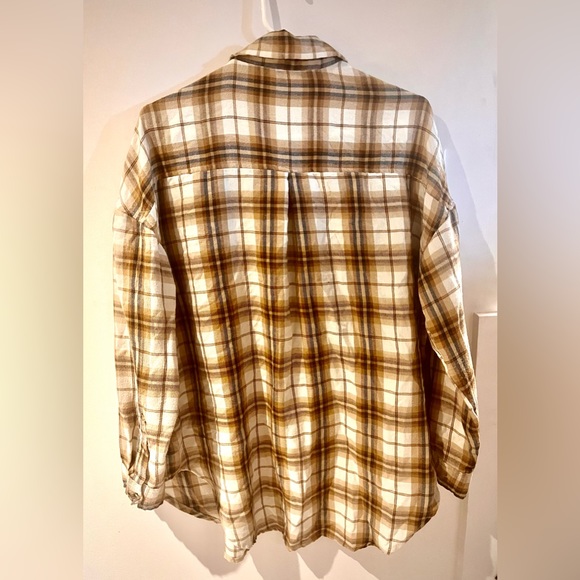 Shirt Brand: Ardene, Size US: Large - Picture 2 of 3